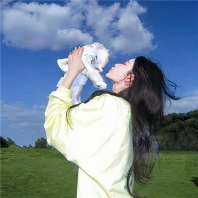 特蕾莎是一位母亲